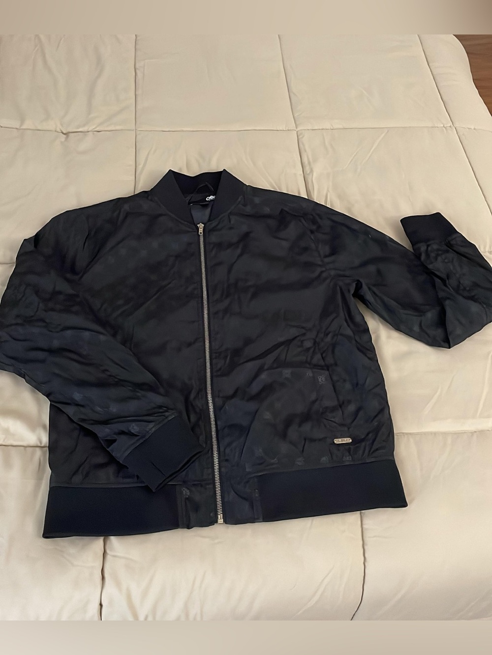 Guess Men's Black Bomber Jacket - Quilted Zip Front
